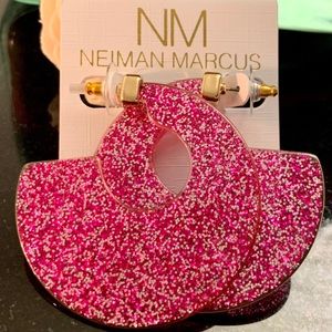 🆕 Neiman Marcus Fuchsia Resin Earrings Stella & R